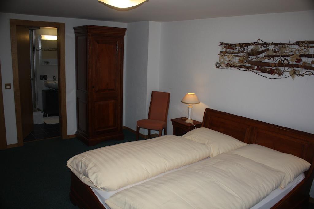 Auberge Communale Bogis Bossey Exteriör bild